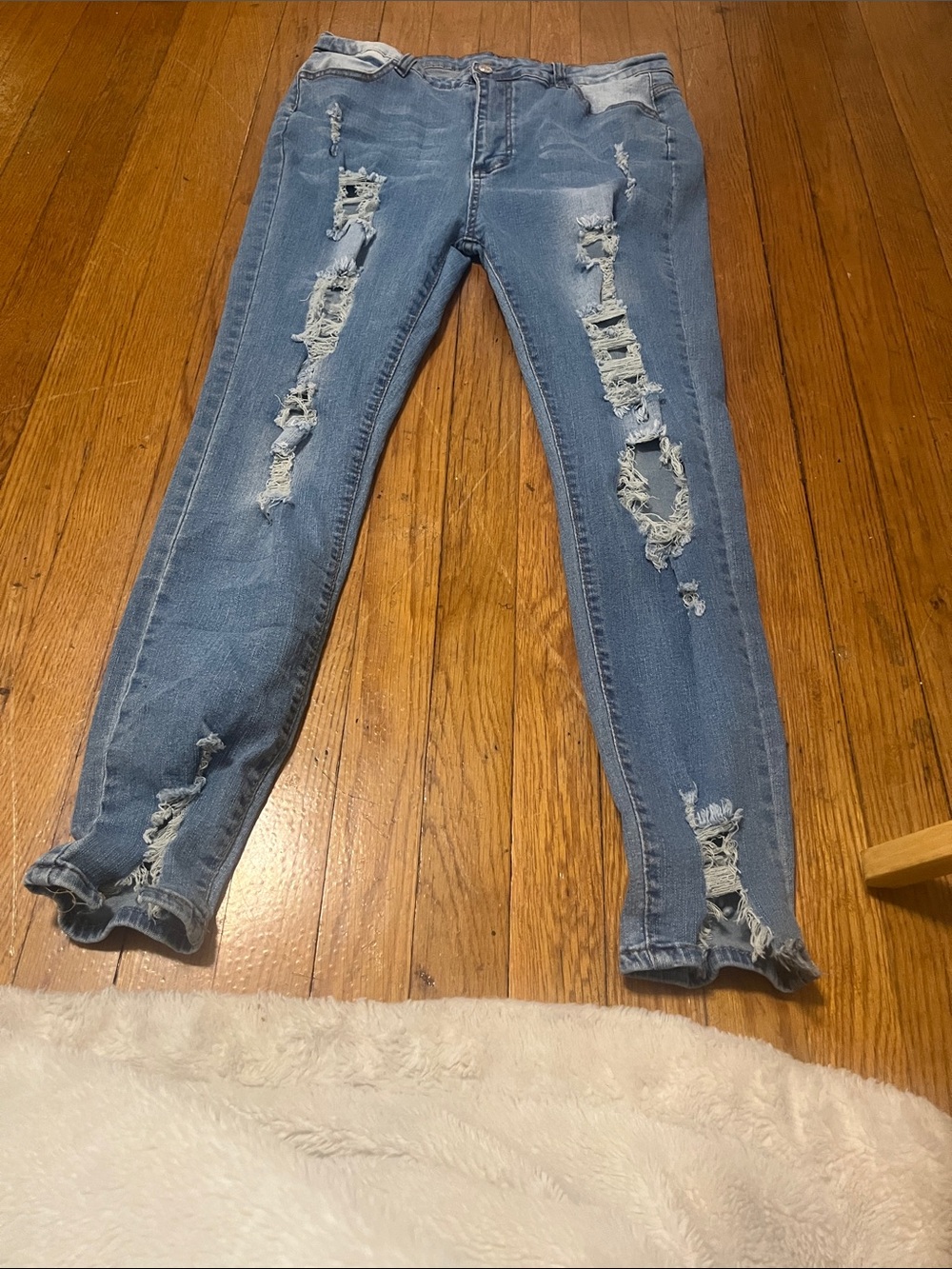 Women's Blue Distressed Jeggings with Stretch